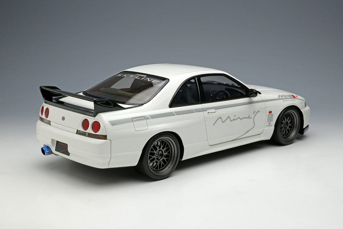 Make Up Co., Ltd / Eidolon 1:18 Nissan Skyline GT-R (BCNR33) Mine's BUILT BY LEGENDS Edition
