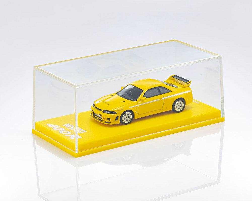 Kyosho 1:64 Nissan Nismo 400 R in Yellow (MOTN LED Base Compatible)