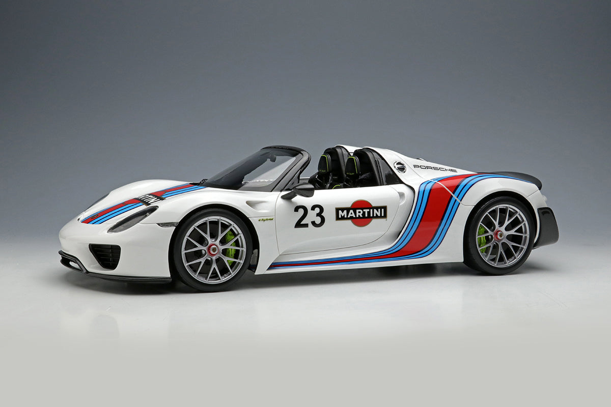 Make Up Co., Ltd / Eidolon 1:18 Porsche 918 Spyder 2011 Martini stripe