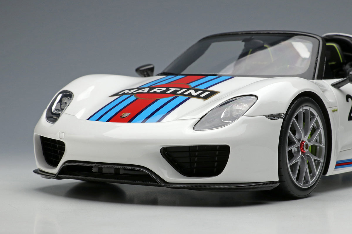 Make Up Co., Ltd / Eidolon 1:18 Porsche 918 Spyder 2011 Martini stripe