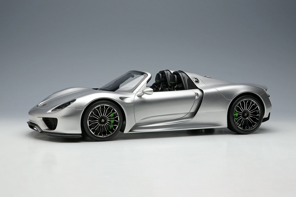 Make Up Co., Ltd / Eidolon 1:18 Porsche 918 Spyder 2011