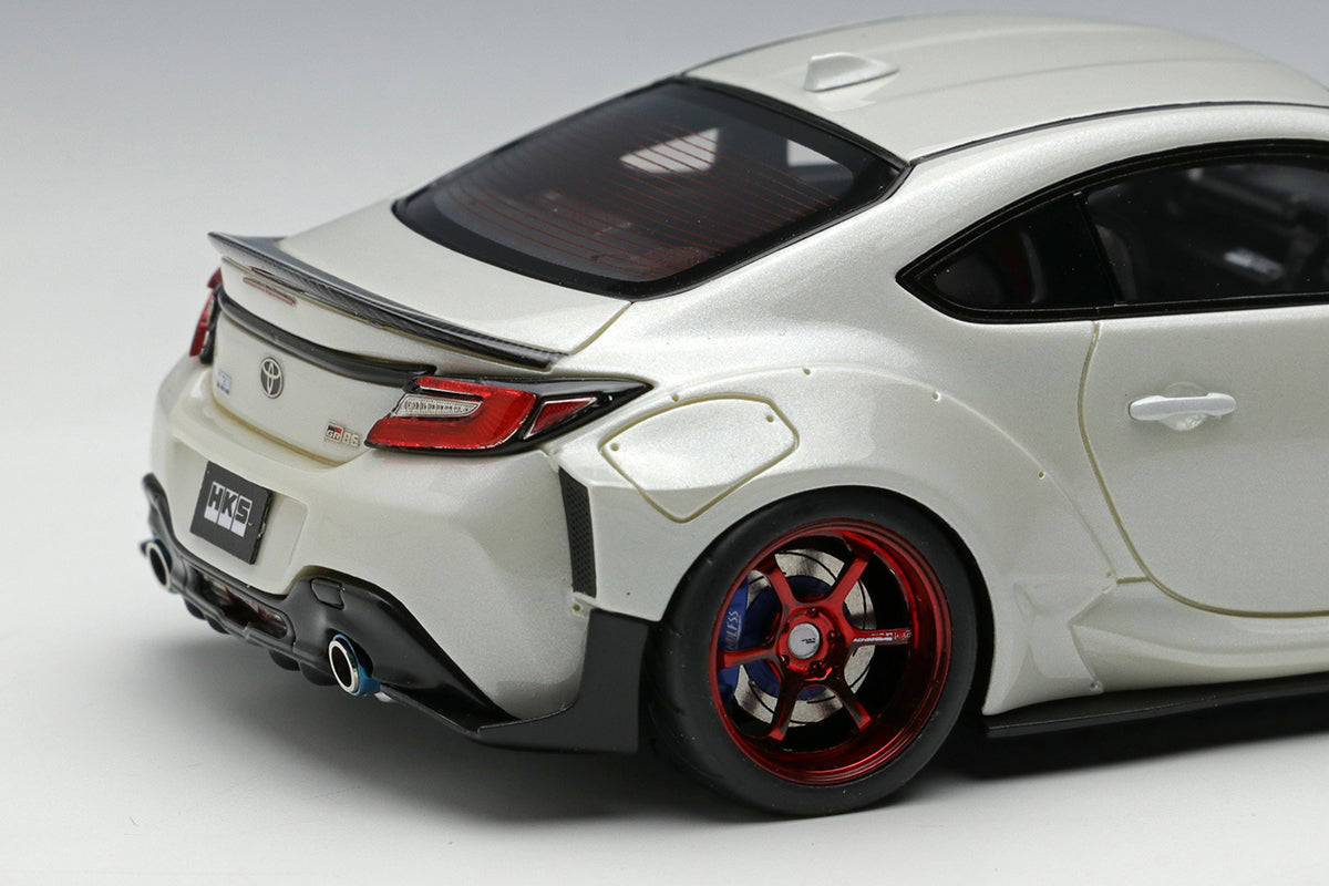 Make Up Co., Ltd. / EIDOLON 1:43 Toyota GR86 Type-R HKS Driving Performer Edition