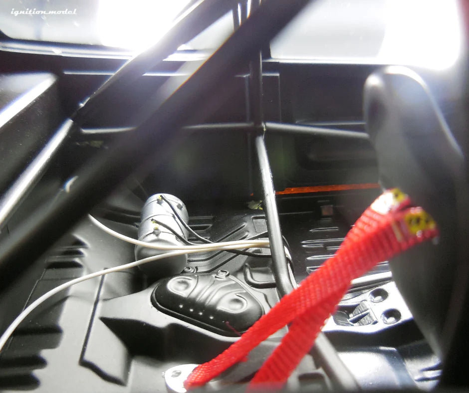 Ignition Model 1:18 Honda Civic (EG6) 出光 MOTION 無限 CIVIC (#99) 1994 Macau Cup Race