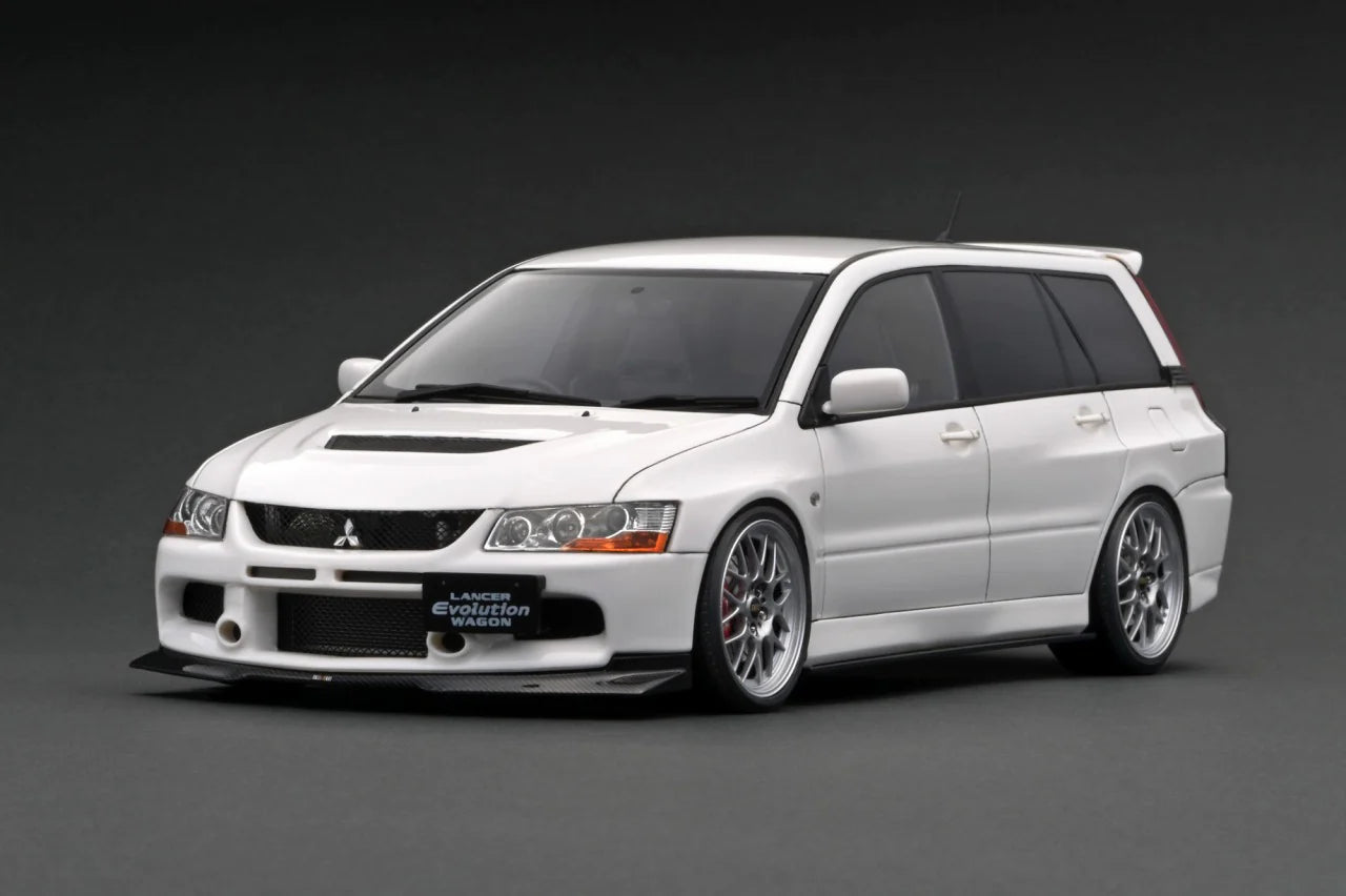 Ignition Model 1:18 Mitsubishi Lancer Evolution Wagon (CT9W