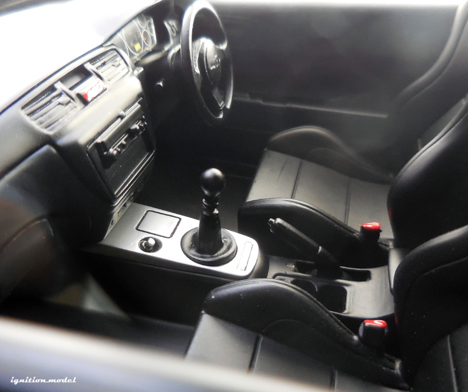 Ignition Model 1:18 Mitsubishi Lancer Evolution Wagon (CT9W) in White