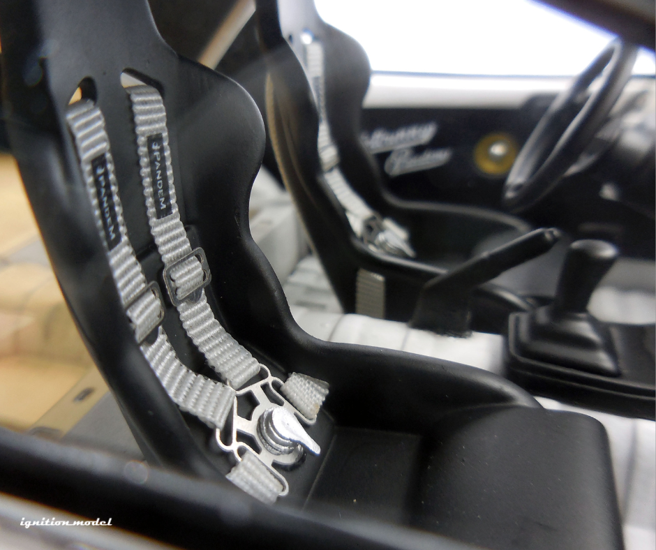 Ignition Model 1:18 Mazda RX-7 (FC3S) Pandem in White / Purple