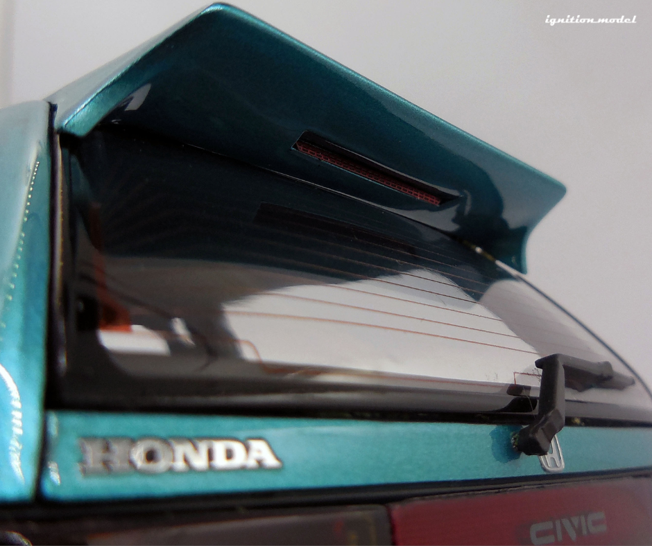 Ignition Model 1:18 Honda Civic (EF9) in Green Metallic