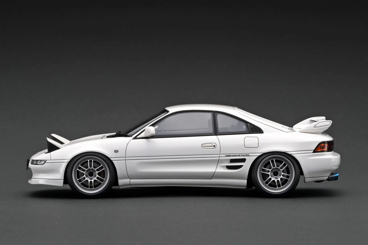 Ignition Model 1:18 Toyota MR2 (SW20) in White
