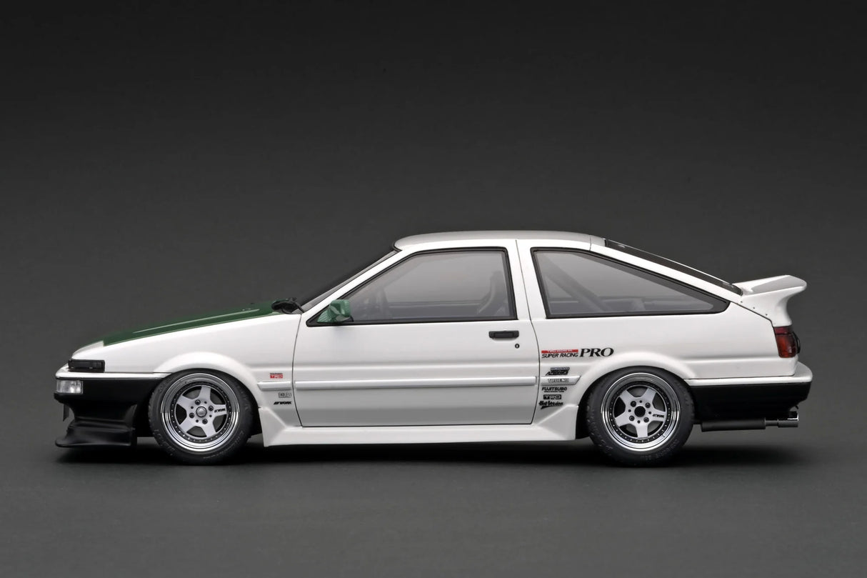 Ignition Model 1:18 Toyota Sprinter Trueno (AE86) 3DR TK-Street Late Version in White