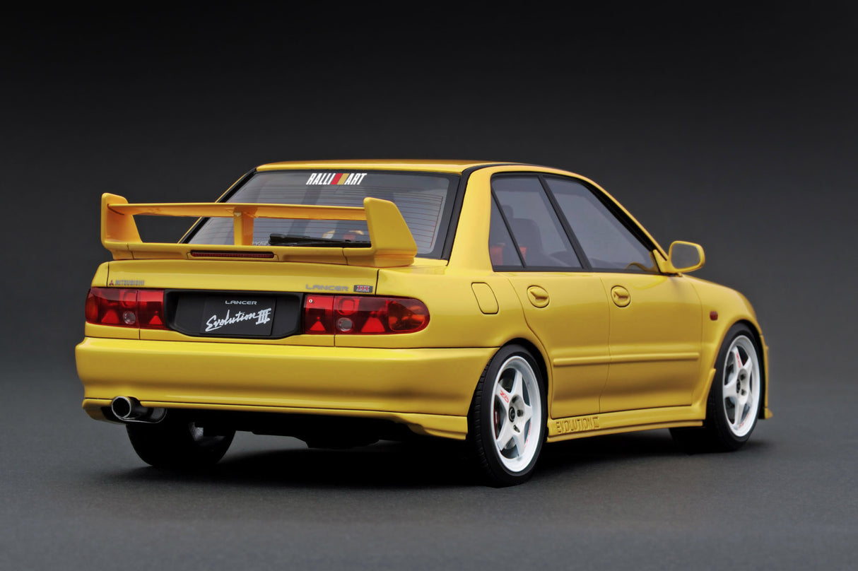 Ignition Model 1:18 Mitsubishi Lancer Evolution III GSR (CE9A) in Yellow