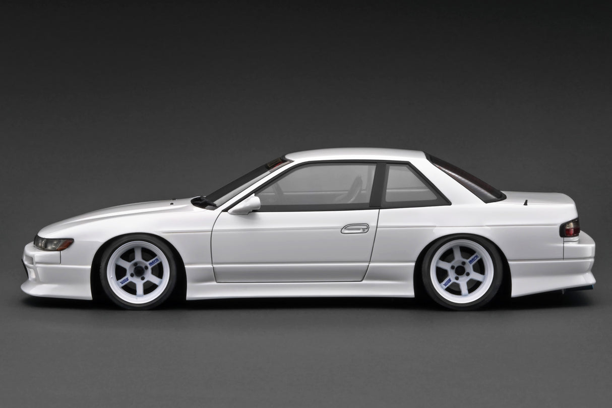Ignition Model 1:18 Nissan Silvia (S13) VERTEX Edition in White