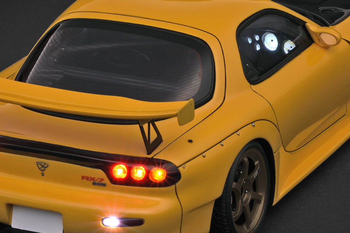 *PREORDER* Ignition Model 1:18 Mazda RX-7 (FD3S) INITIAL D in Yellow with LED Lights