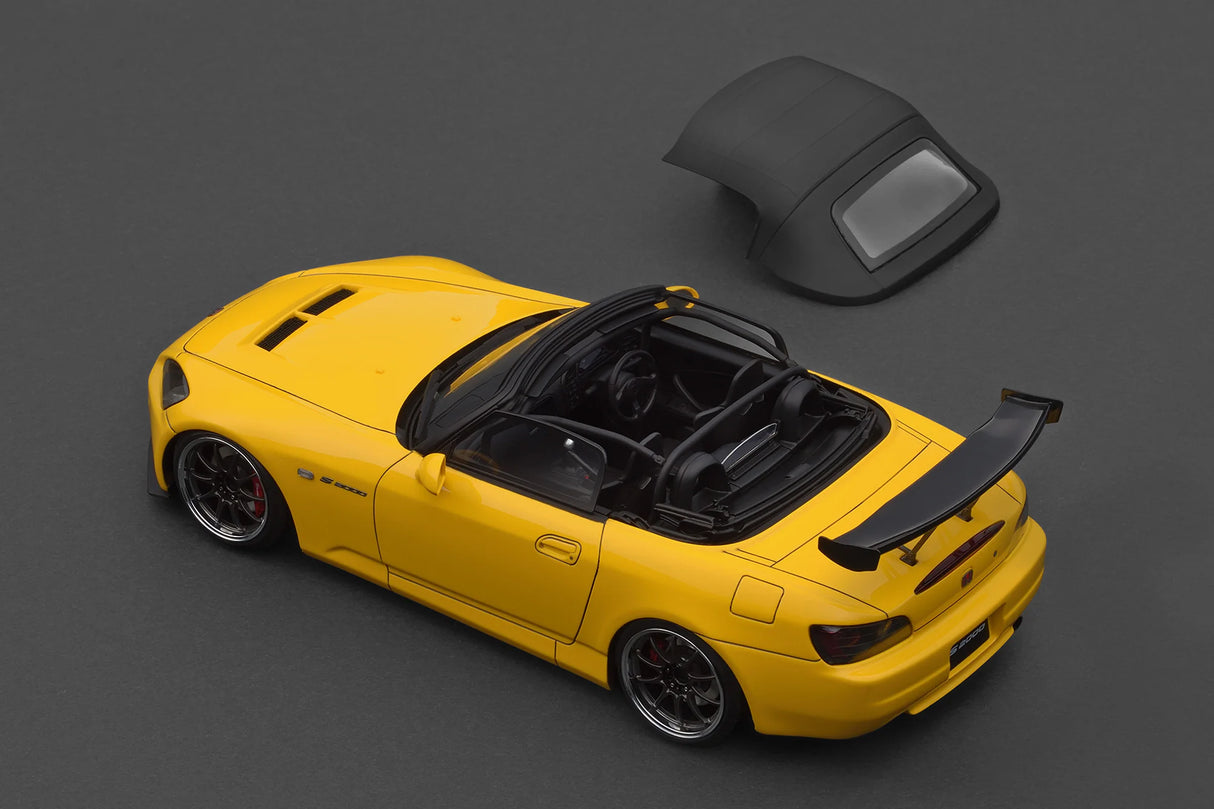 *PREORDER* Ignition Model 1:18 Honda S2000 (AP1) in Yellow