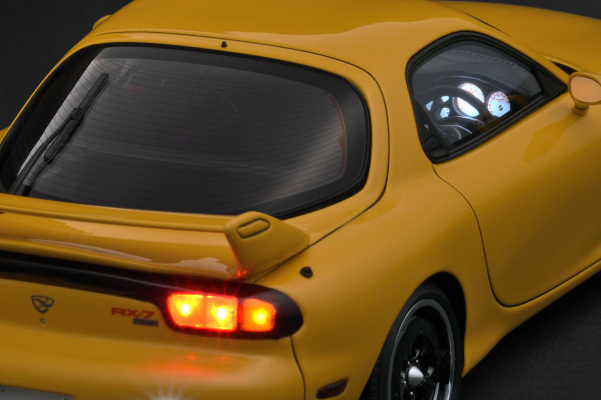 *PREORDER* Ignition Model 1:18 Initial D Mazda RX-7 Mazda Speed A-spec (FD3S) in Yellow with Sound & LED Version