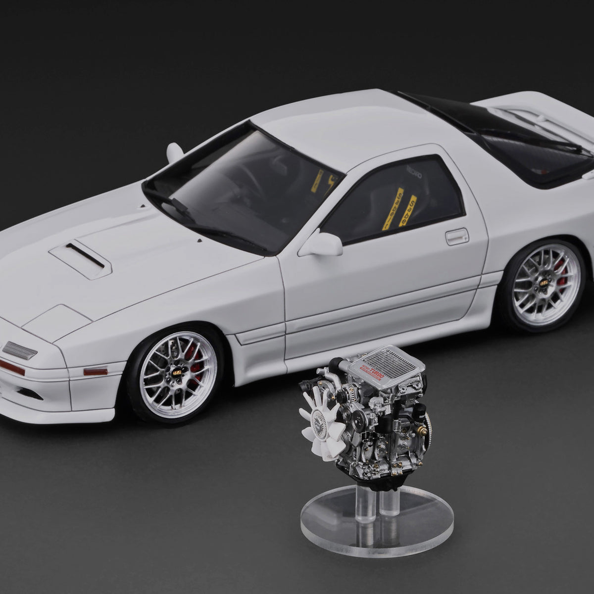 PREORDER* Ignition Model 1:18 Mazda RX-7 Savanna Infini (FC3S) in