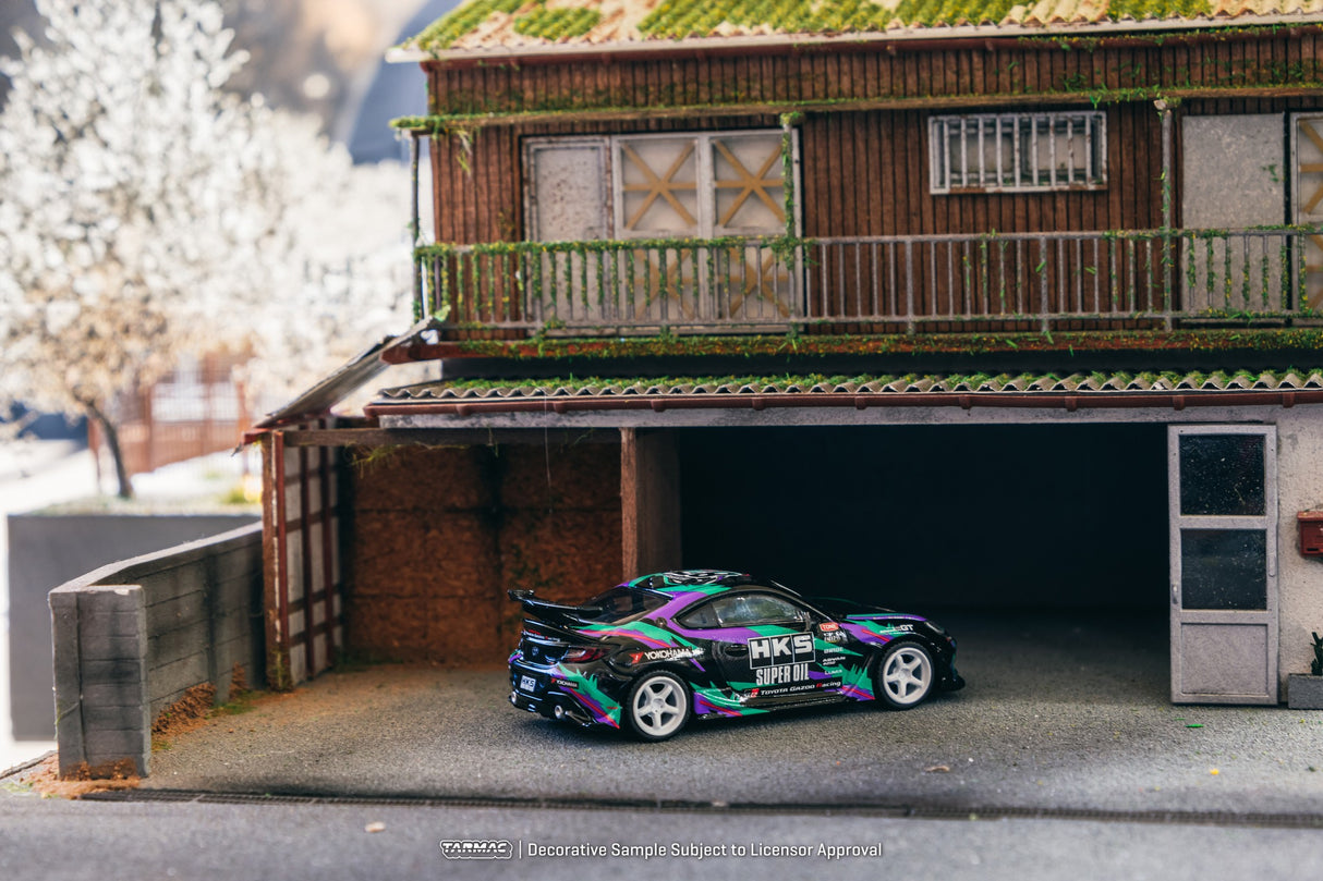 Tarmac Works 1:64 Toyota GR86 HKS in Black