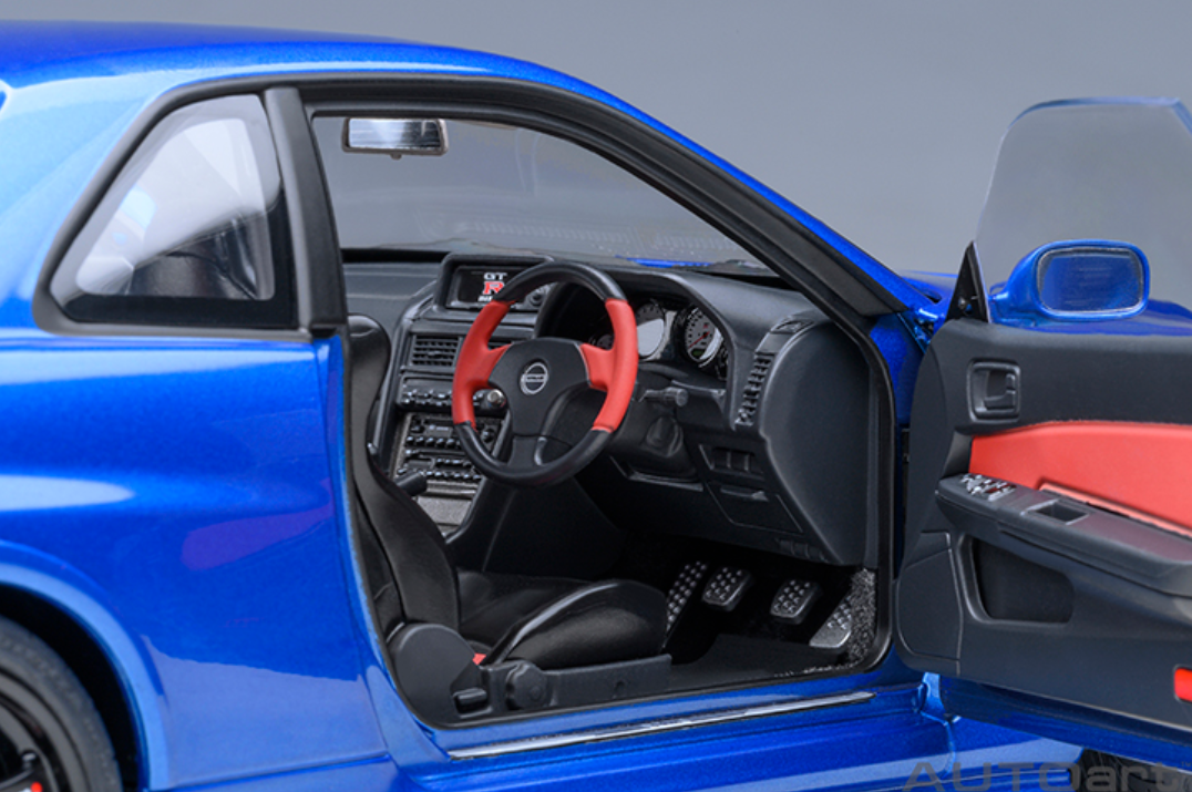 AUTOart 1:18 Nissan Skyline GT-R (R34) NISMO Z-Tune in Bayside Blue