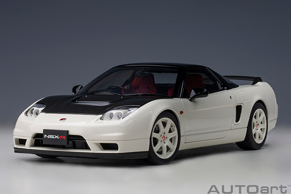 AUTOart 1:18 Honda NSX-R (NA2) with Carbon Fiber Hood in Championship White