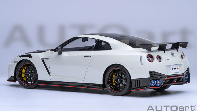 AUTOart 1:18 Nissan GT-R (R35) NISMO 2022 Special Edition in Brilliant White Pearl