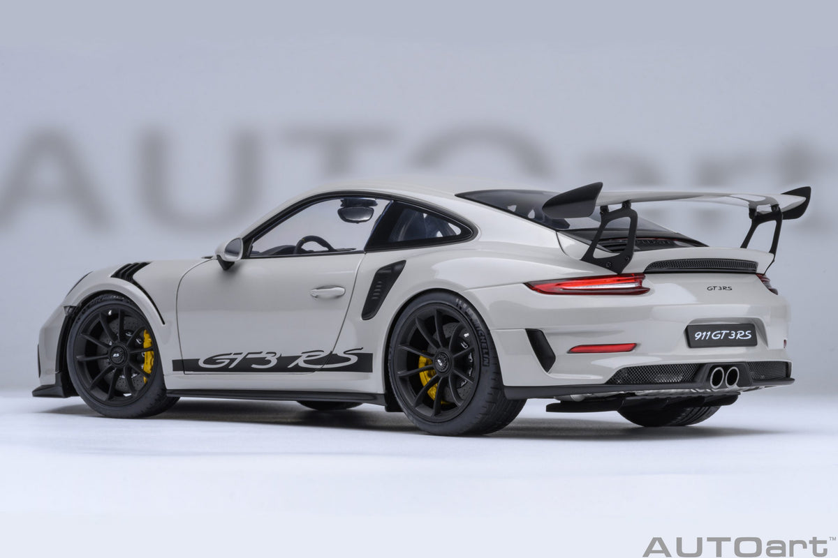 AUTOart 1:18 Porsche 911 (991.2) GT3 RS in Crayon