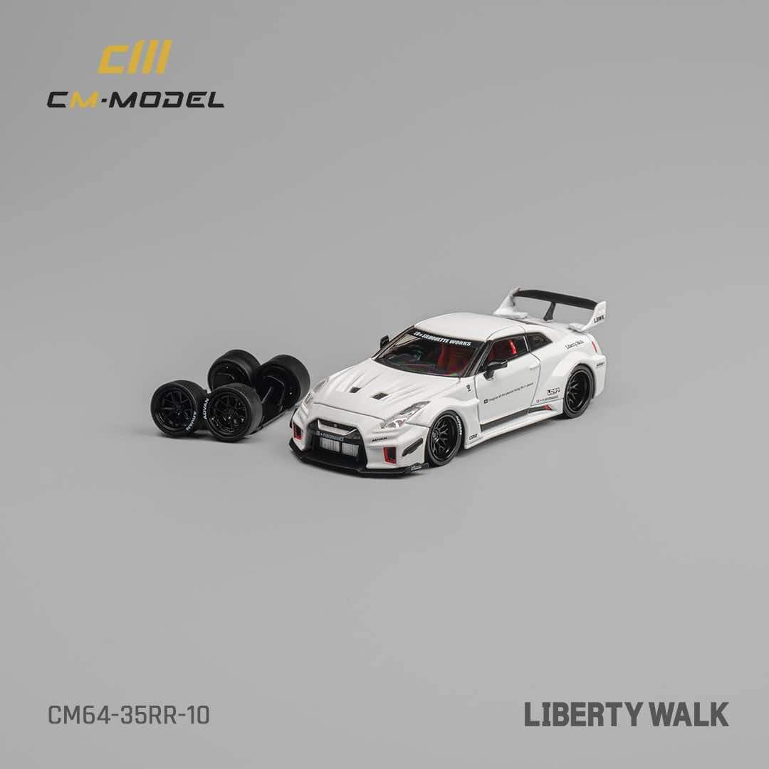 CM Model 1:64 Nissan LBWK Super Silhouette 35GT-RR in White