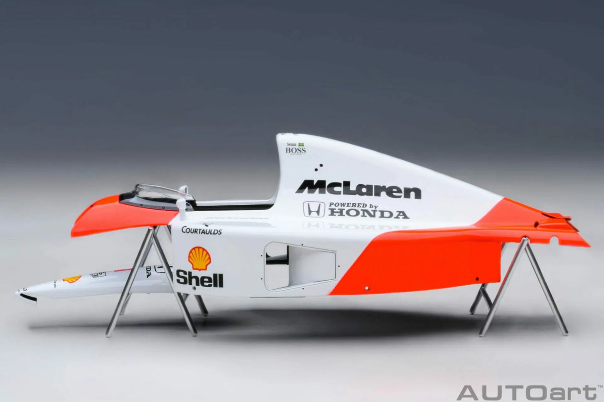 AUTOart 1:18 McLaren Honda MP4/6 Japanese GP 1991 A.SENNA #1 with McLaren Logo