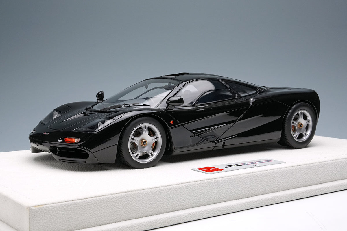 Make Up Co., Ltd / Eidolon 1:18 McLaren F1 Road Car 1994 in Jet Black Metallic