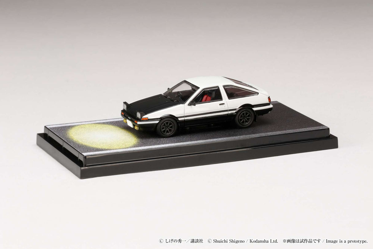 Hobby Japan 1:64 Toyota Sprinter Trueno GT Apex (AE86) Initial D VS Tomoyuki Tachi