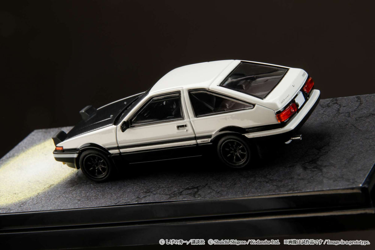 Hobby Japan 1:64 Toyota Sprinter Trueno (AE86) Initial D Final Version VS Shinji Inui