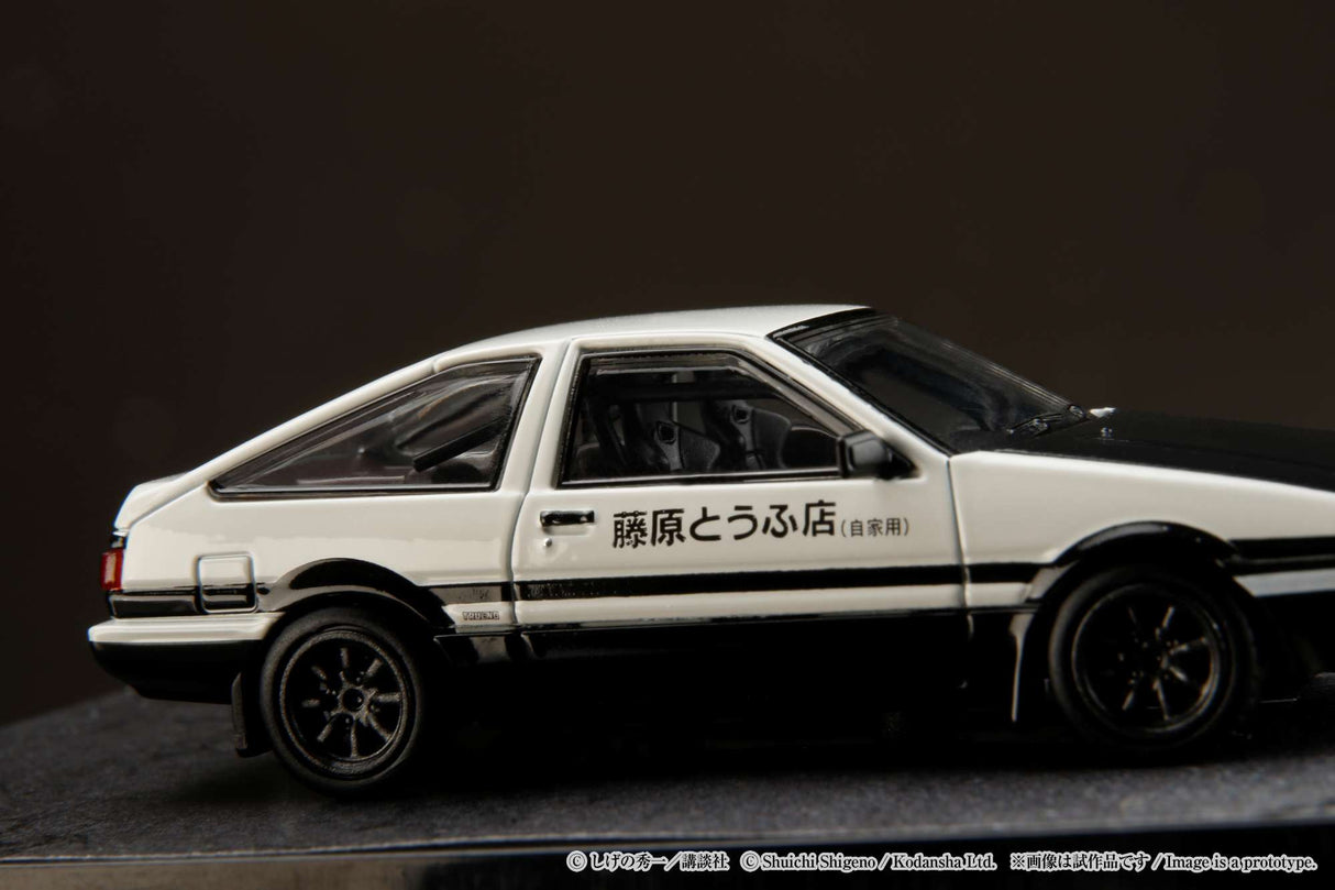 Hobby Japan 1:64 Toyota Sprinter Trueno (AE86) Initial D Final Version VS Shinji Inui