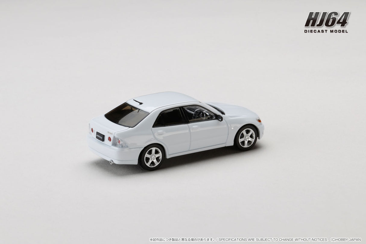 Hobby Japan 1:64 Toyota ALTEZZA RS200 (E10) 1998 in Super White II