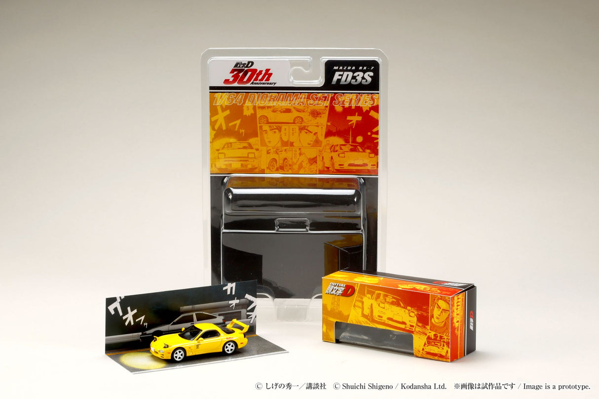 Hobby Japan 1:64 MAZDA RX-7 (FD3S) RedSuns/ Initial D Keisuke Takahashi VS Takumi Fujiwara