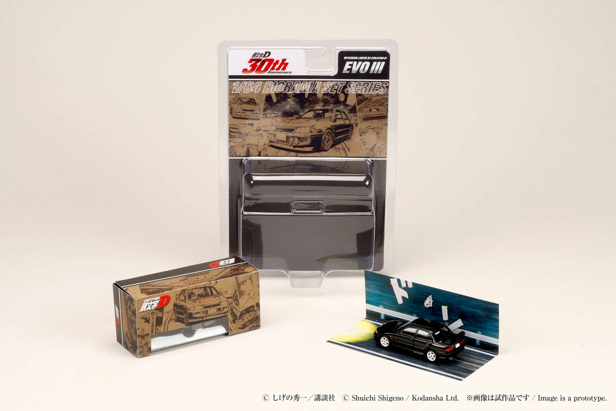 *PREORDER* Hobby Japan 1:64 Mitsubishi Lancer RS Evolution III / INITIAL D Kyoichi Sudo VS Ryosuke Takahashi