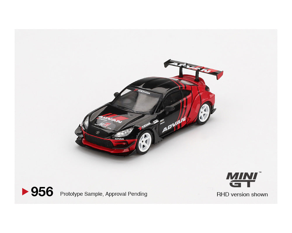 MINI GT 1:64 Toyota GR86 HKS TYPE R Advan 2022 Tokyo Auto Salon Edition