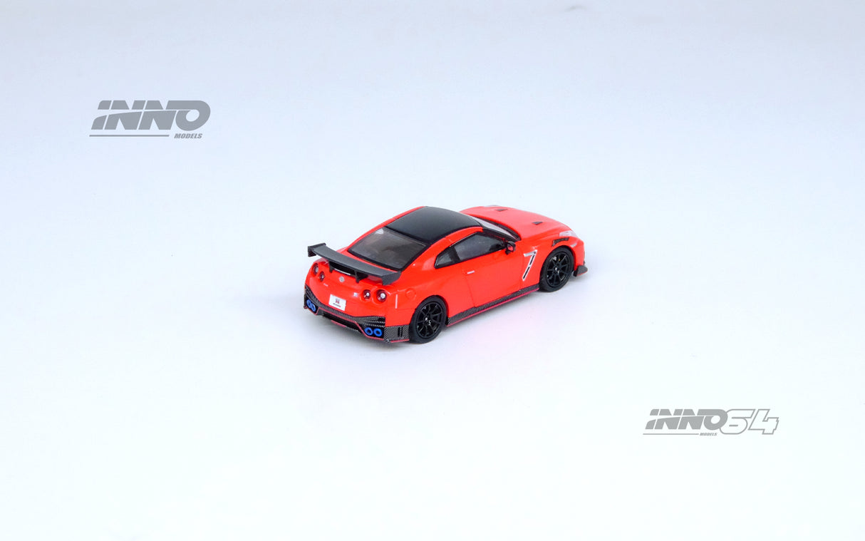 INNO64 1:64 Nissan GT-R (R35) NISMO in Red