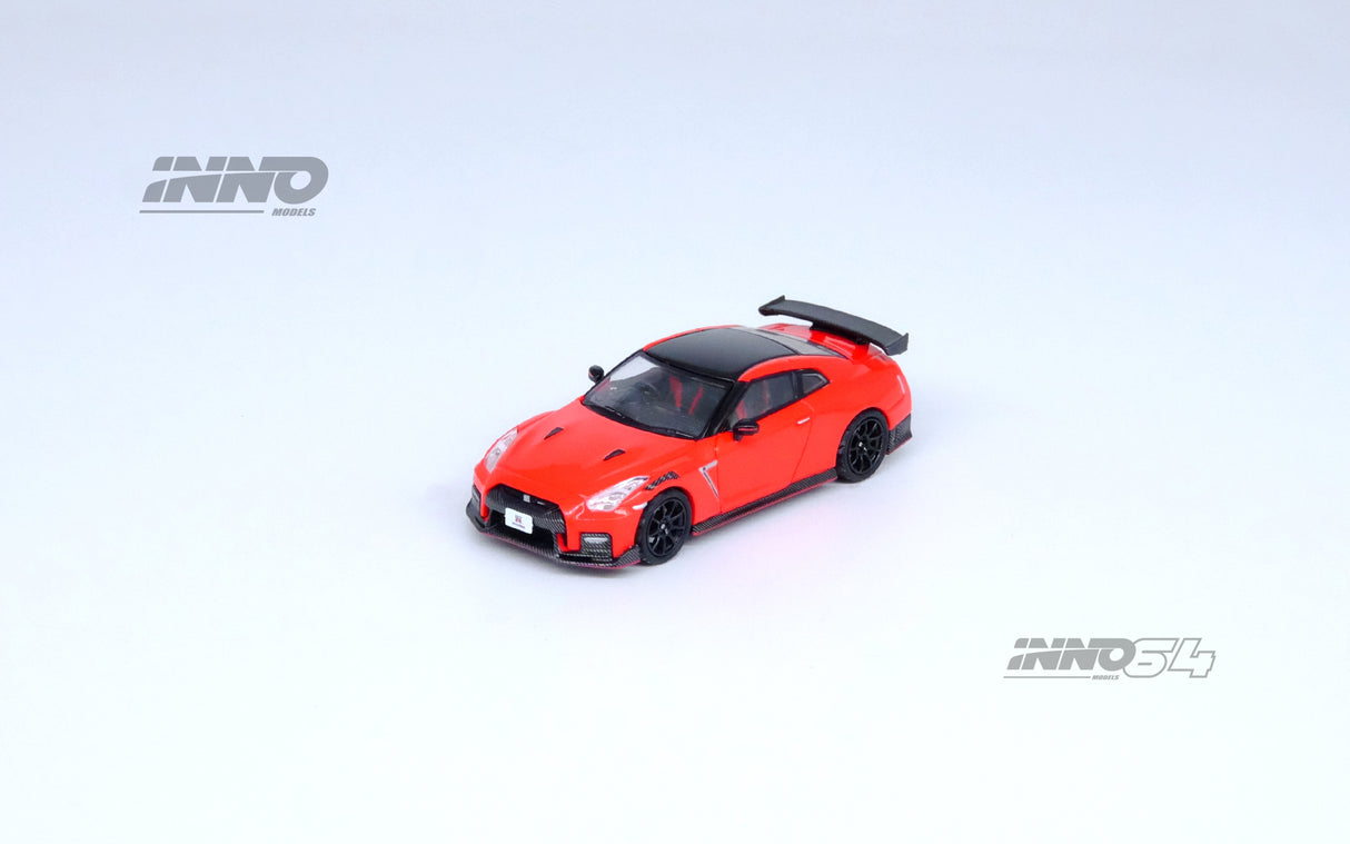 INNO64 1:64 Nissan GT-R (R35) NISMO in Red