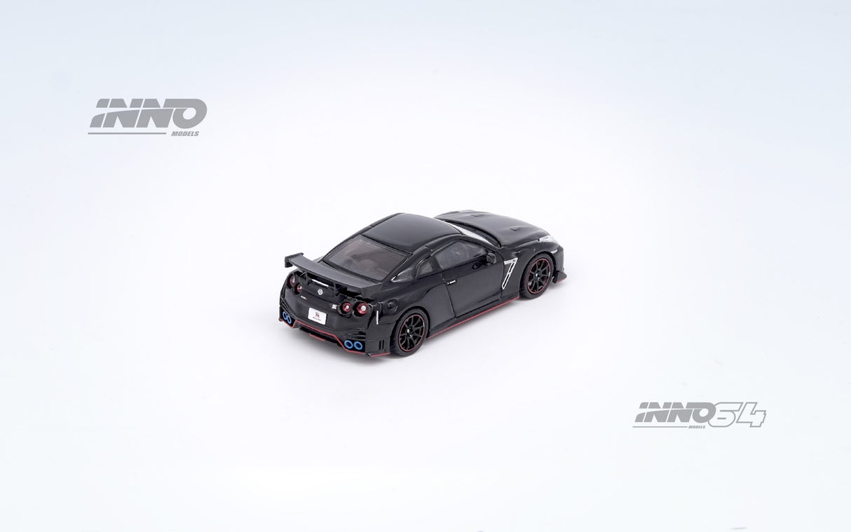 INNO64 1:64 Nissan GT-R (R35) NISMO in Black