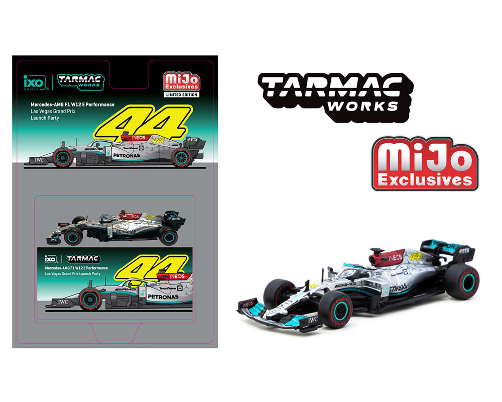 Tarmac Works 1:64 Mercedes-AMG F1 W12 E Performance Las Vegas Grand Prix Launch Party