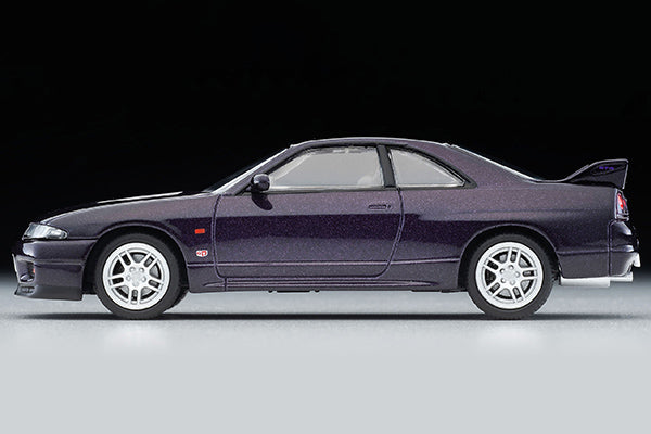 TomyTec 1/64 Nissan Skyline GT-R (BNCR33) V-Spec in Purple
