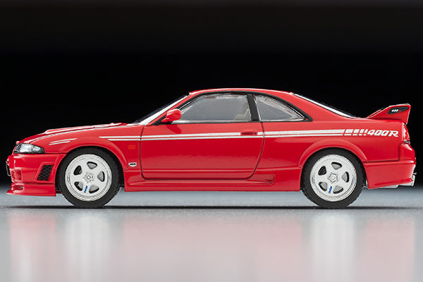 TomyTec 1:64 Nissan Skyline R33 NISMO 400R in Red