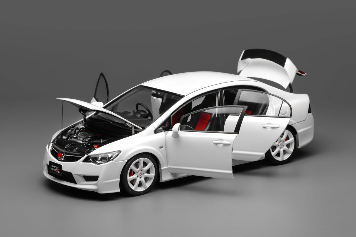 MotorHelix 1:18 Honda Civic Type-R (FD2) 2007 Facelift