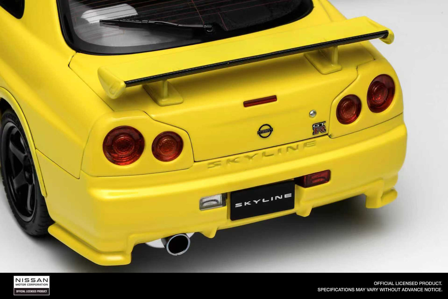 MotorHelix 1:18 Nissan Skyline GT-R (R34) Customized Version in Yellow