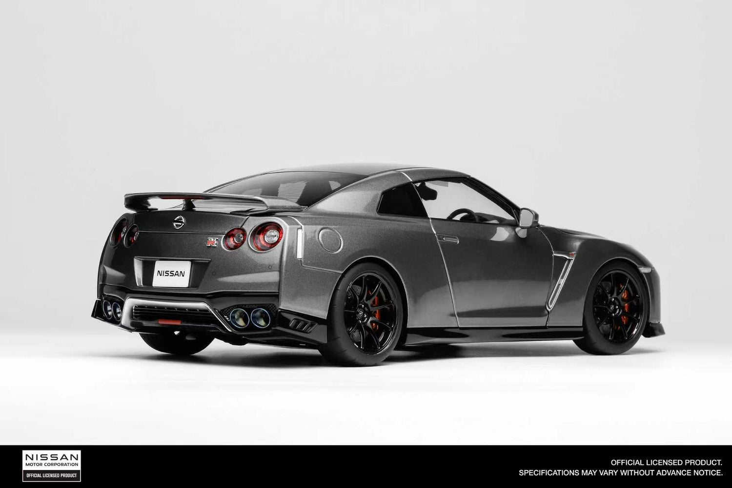 MotorHelix 1:18 Nissan Skyline GT-R Customized Version in Metallic Gray