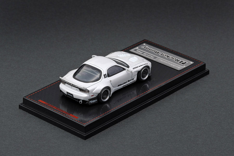 Ignition Model 1:64 Mazda RX-7 FD3S Rocket Bunny in White