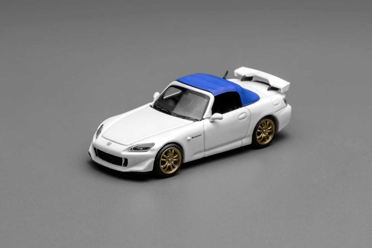 *PREORDER* MotorHelix 1:64 Honda S2000 Type S Platinum White Pearl