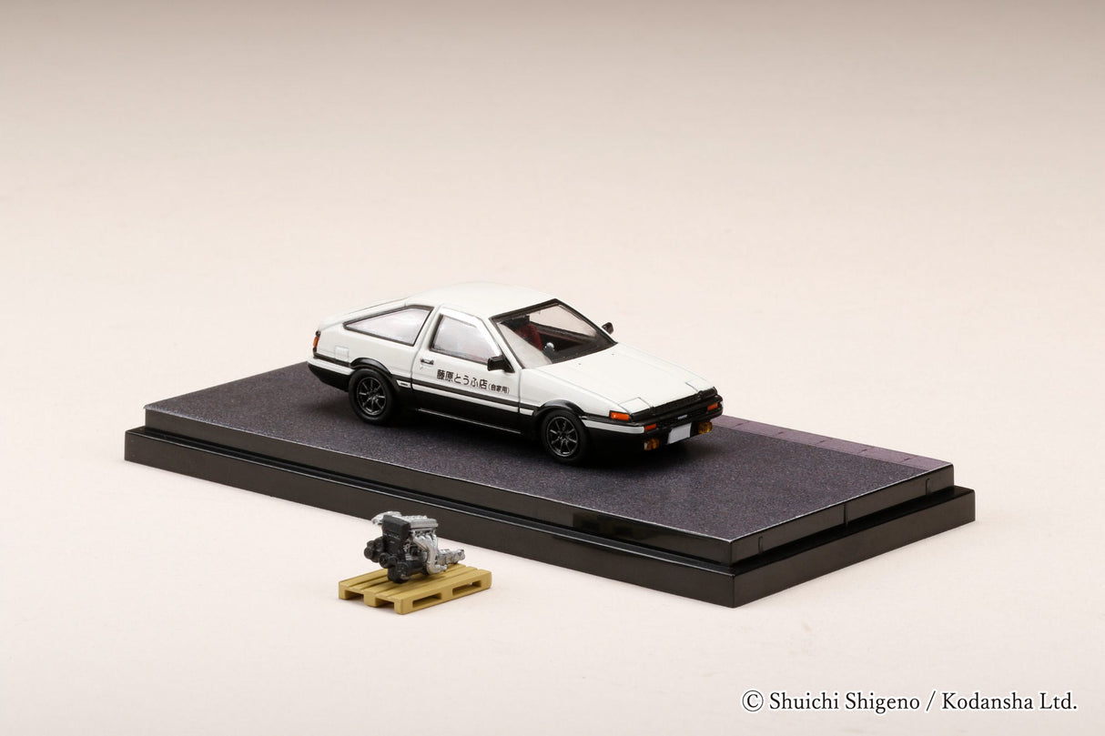 Hobby Japan 1:64 Toyota Sprinter Trueno GT APEX (AE86) 頭文字 D / WITH 4A-GE DISPLAY MODEL