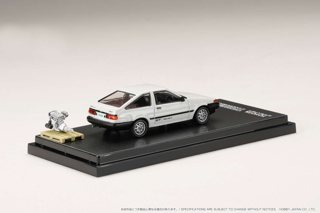 Hobby Japan 1:64 Toyota Sprinter Trueno GTV (AE86) in White with Engine Display Model