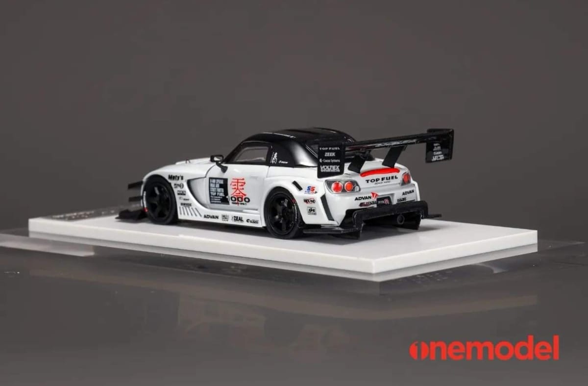 One Model 1:64 Honda S2000 Top Fuel Honda S2000 Type-RR