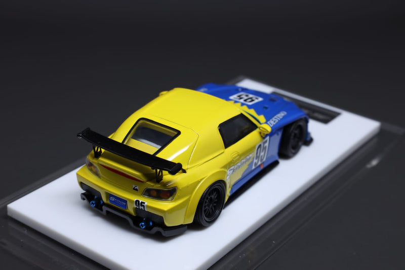 One Model 1:64 Honda S2000 Spoon Sports Racing Edition