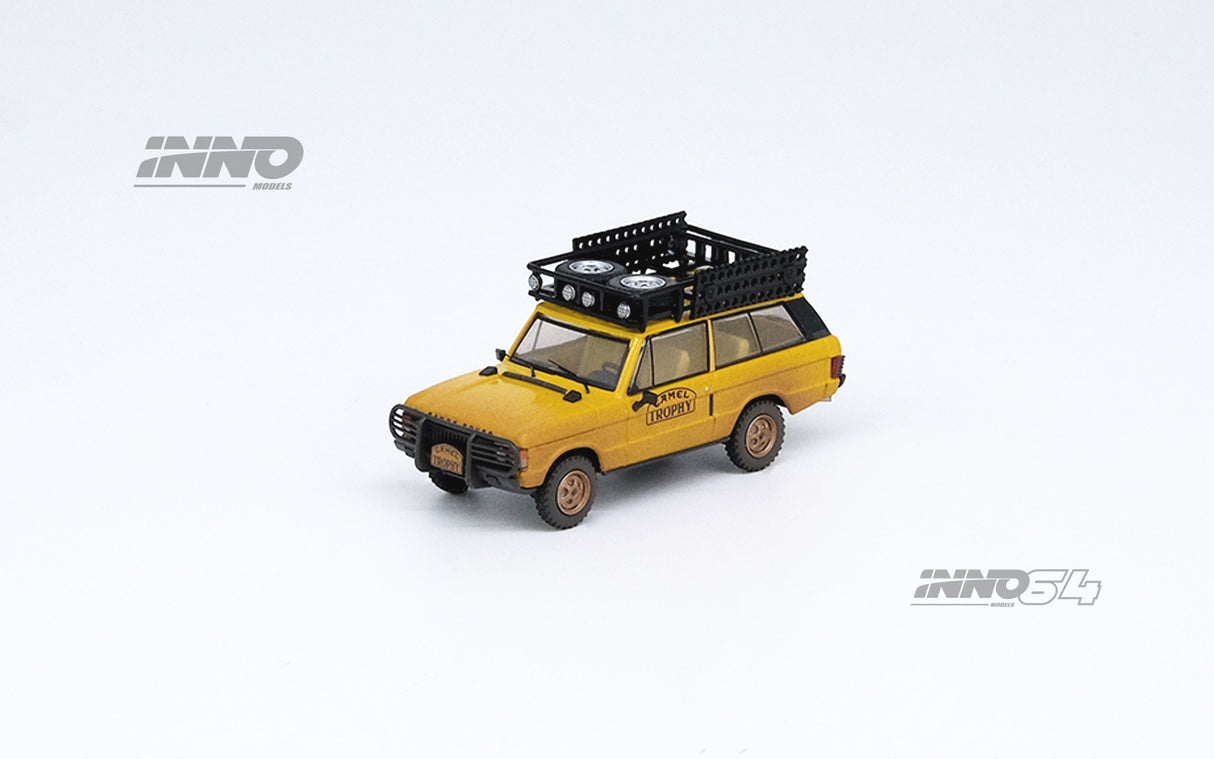 INNO64 1:64 Range Rover "CLASSIC" Camel Trophy 1982 with Dust Effect and Accessories